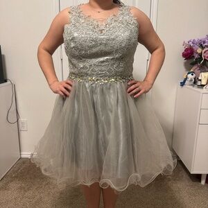 Elegant floral appliqué and tulle dress with rhinestones